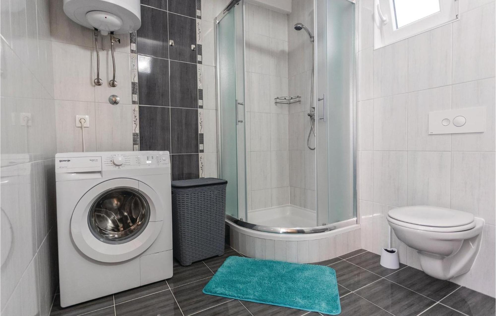1 Bedroom Lovely Apartment In Komarna เคล็ค ภายนอก รูปภาพ